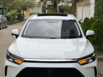 une occasion à saisir d’une très belle voiture beijing x7 - liberte 6 | expat-dakar