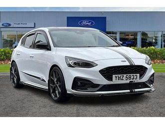 2020 - 2.3t ecoboost st hatchback 5dr**rear camera - heated seats & steering wheel