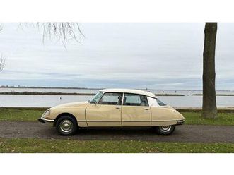 citroen ds 21 pallas 5 vitesse. - 1973