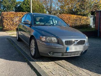 volvo s40 2.4i tüv frisch wenig kilometer