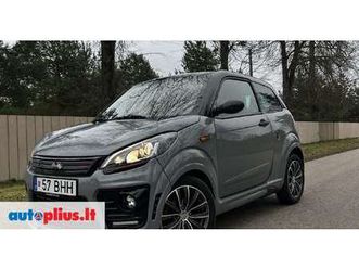 ligier js50, hatchback