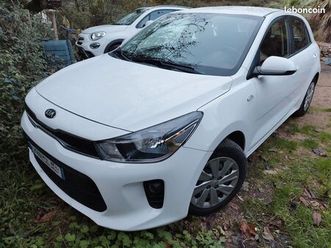 vend kia rio iv 1.2 85 active isg