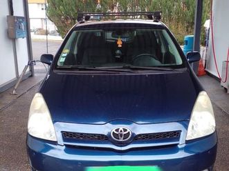 toyota corolla verso 2.2 d4d