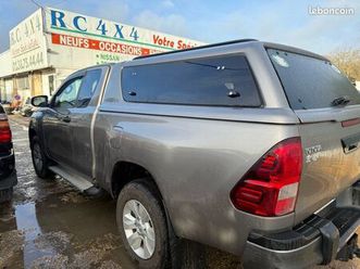 hilux, xtracab 9800 km réel