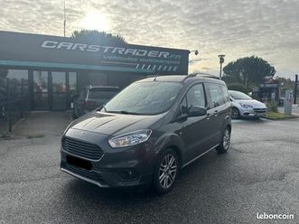 ford transit courier/tourneo courier tourneo courier 1.0 scti ecoboost - 100 tourneo courier combi titanium phase 2