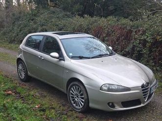 alfa romeo 147 full option