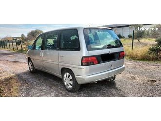 806 2l hdi 110 cv 7 places