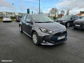 toyota yaris iv hybride 116h dynamic business + programme beyond zero academy 2022 garantie 12 mois