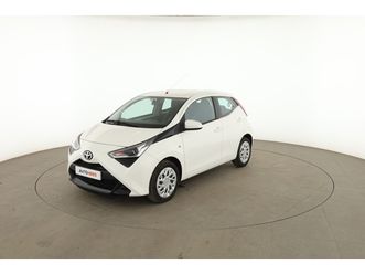 toyota aygo 1.0 vvt-i x-play