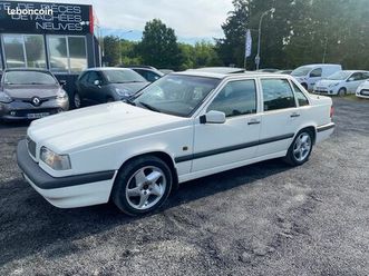 VOLVO 850 T5 volvo-850-t5-2-3-turbo-225-ch-5-cylindres-youngtimer-cuir-toit-ouvrant-regulateur-climatis