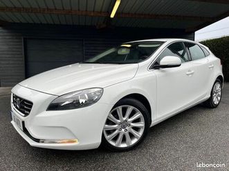 volvo v40 d2 115cv business