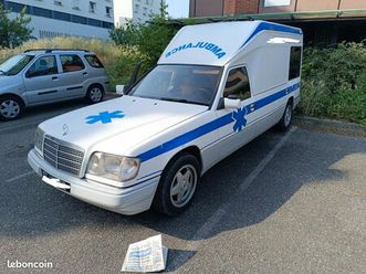 mercedes 250d w124 ambulance