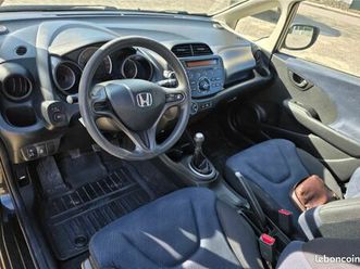 très propre honda jazz 1.2 s - 90 ch
