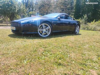 aston martin db 9 coupe v12