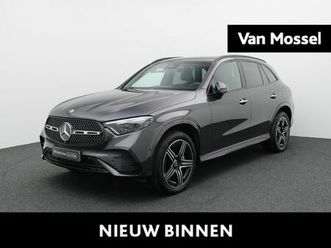 mercedes glc 300 de amg line + panoramisch dak + digital light + trekhaak +