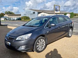 opel astra j sport tourer 1.4 i turbo 140cv