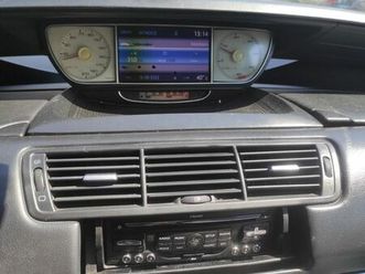 807 hdi modèle 2012 136cv