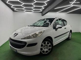 peugeot 207 3 portes affaire 1.4 hdi 70cv révision ok avec 12mois garantie distribution neuf fait