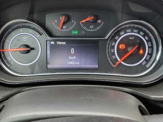 voiture bonne état très propre