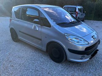 peugeot 1007 1.4 dolce