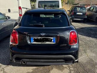 mini cooper young 1500 benzina 10/2021