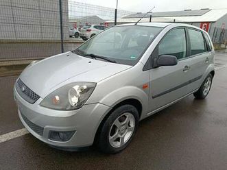 fiesta 1.3i prêt à immatriculer