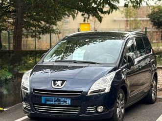 pegeout 5008 2.0 hdi 150cv 5 place