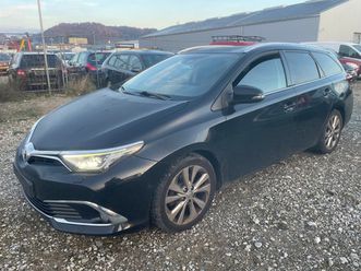 auris touring sports 1.6 d-4d sol