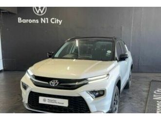 2023 toyota urban cruiser 1.5 xr auto