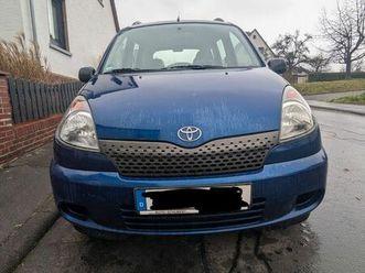 toyota yaris verso 1.3