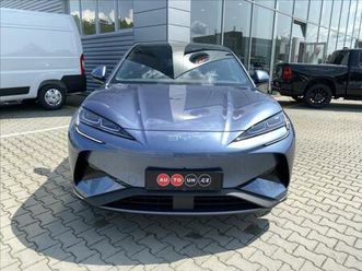 byd sealion 7 design awd