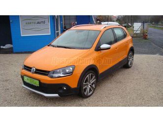volkswagen polo 1.2 70 trendline cross ! navigáció . bőr multi kormány .kihangosító . el tükör . aux . usb