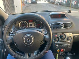 clio iii serie 1.2 75cv 5 porte