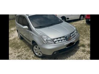 nissan livina grand sl 1.8 16v flex fuel aut. 2011