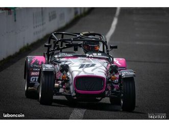 caterham 340 championship prête pour la piste ou la route