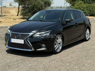 lexus ct