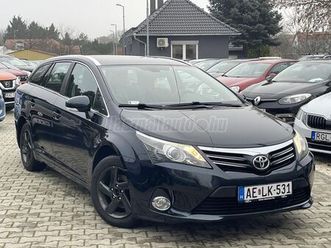 toyota avensis wagon 2.0 d-4d sol magas felszereltségű.törésmentes