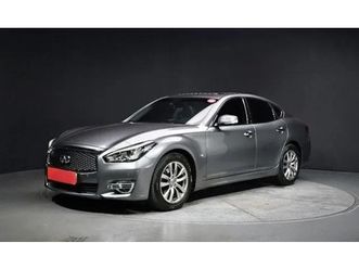 infiniti q70 24,500 bgn