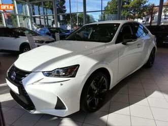 lexus is300 300h sport line 61,000 bgn