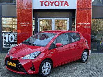 toyota yaris 1.5 hybrid nl-auto clima camera lane assist pre collision system