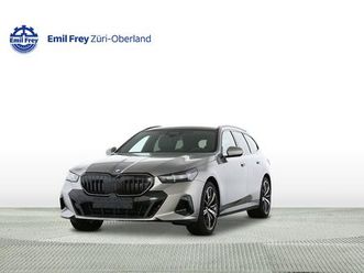 bmw 540d xdrive touring: réserver un essai sur route !