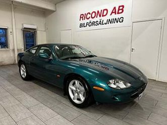 jaguar xk 8 4.0 v8 svensksåld lågmil 2 ägare mkt fin bil!
