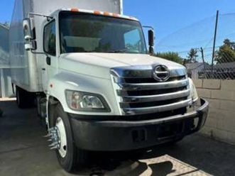 2016 hino 268 boxed truck