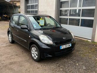 daihatsu sirion 2 5 portes