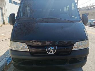 peugeot boxer 2.3 minibus 15/16l tb diesel. 2012