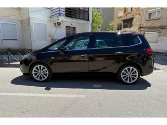 shitet opel zafira 2013
