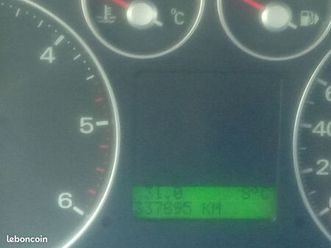 voiture ford cmax en l'état