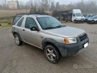 land rover freelander 2.0 td 3p. hardback