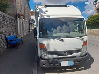 nissan cabstar 2010 frigorifique