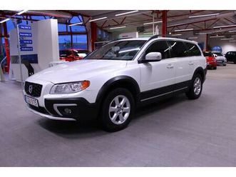 d4 awd geartronic momentum, d-värm, dragkrok, kam